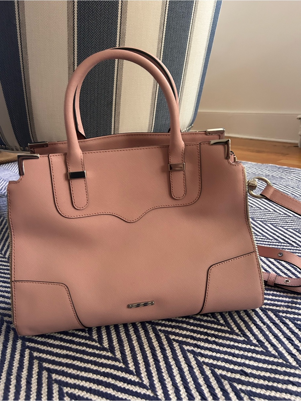 Classic Structured Women’s Tote Bag in Blush Pink Rebecca Minkoff